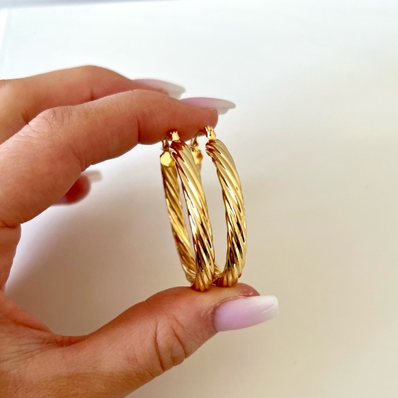 Gold Twist Thick Hoop Braid Earrings Stylish Hoops - Picture 2 of 4